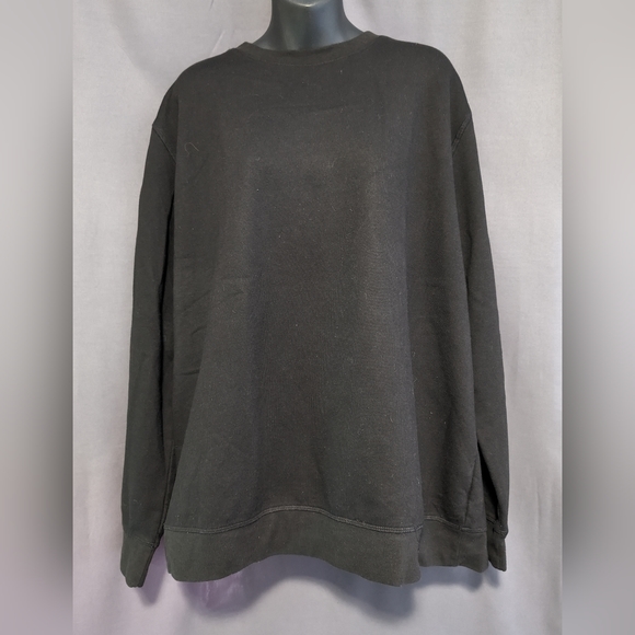 Black Crewneck Sweater, XL - Picture 1 of 3